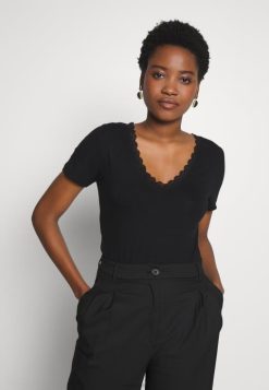 Anna Field Sko 4NHR4377 Anna Field basic t-shirt sort kvinder